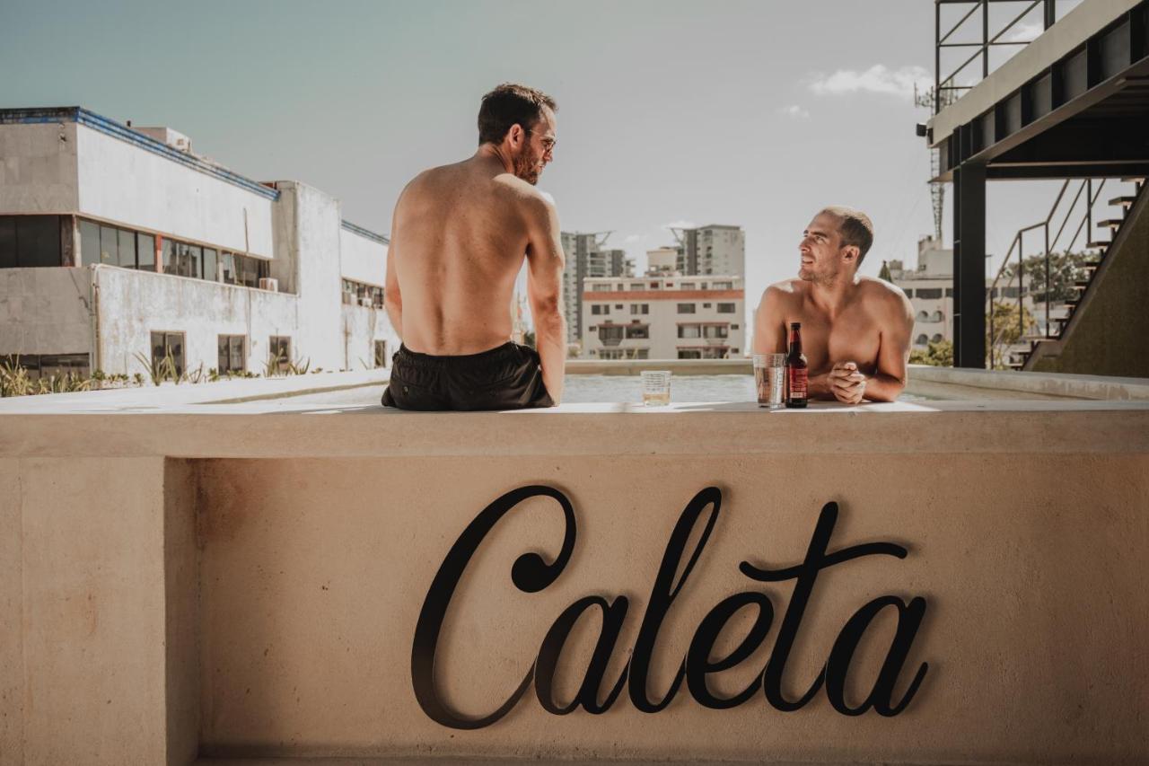 Caleta Hostel Rooftop & Pool Cancún Esterno foto
